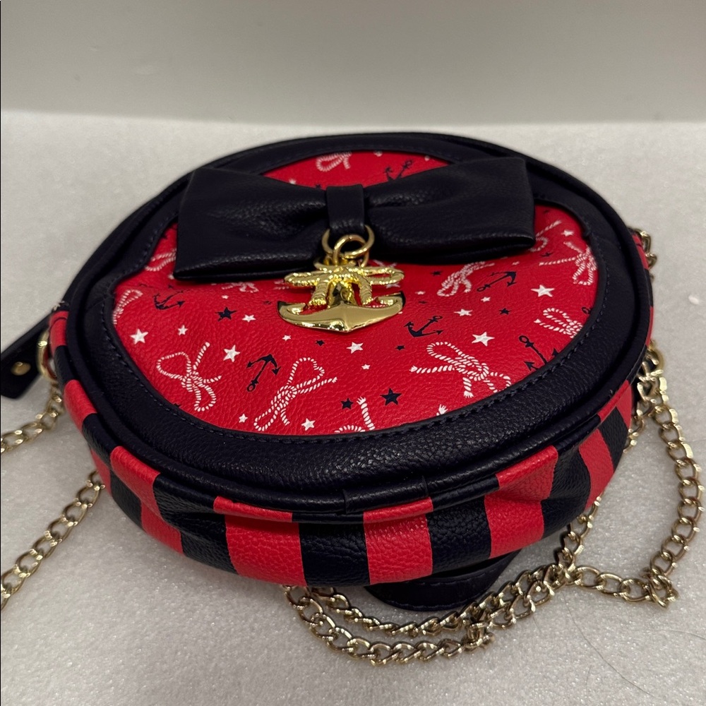 Betsey Johnson nautical wheel anchor circular crossbody bag purse - Picture 5 of 7